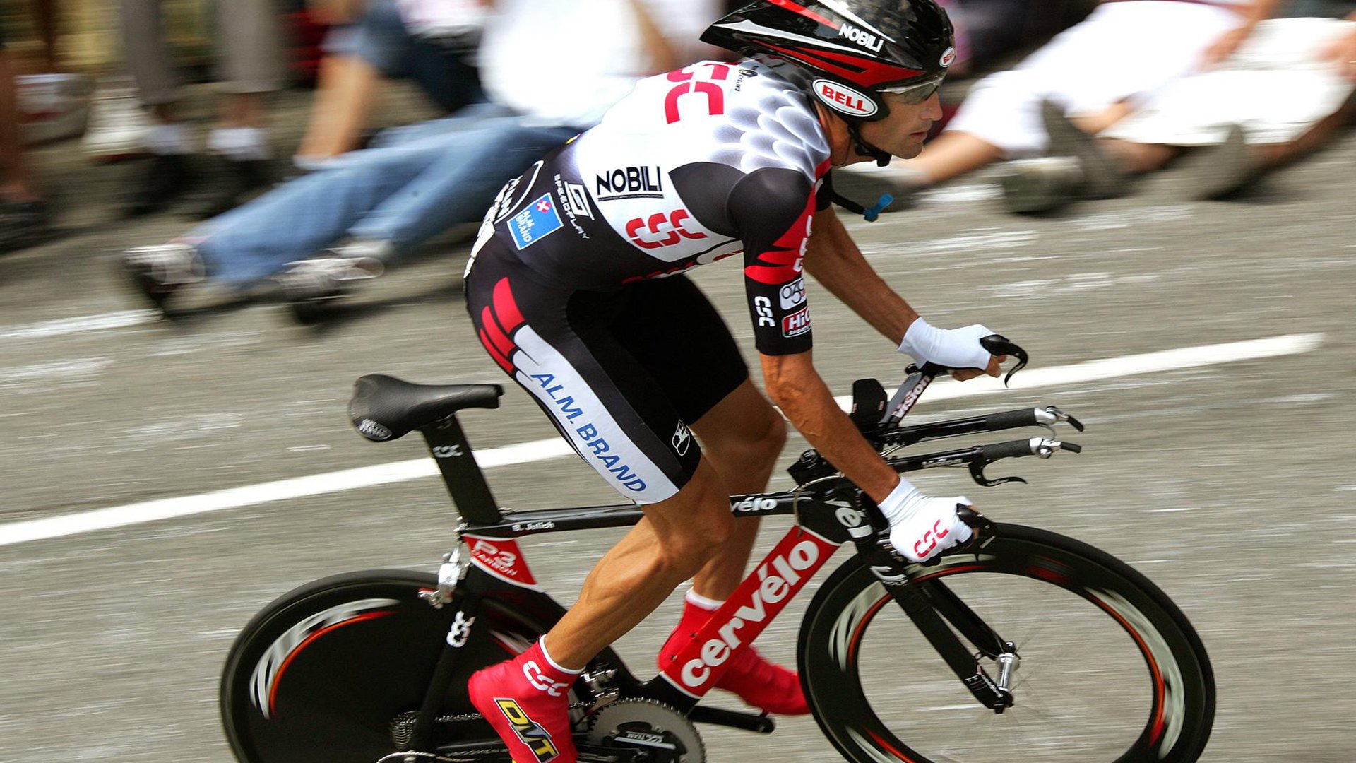 绝境逆袭！布鲁诺两射一传，阿森纳主场荡气回肠擒黄潜