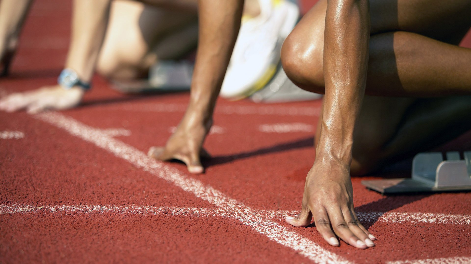 弱者如何驯服猛兽？阿尔及利亚给全世界上的这堂战术课，值得每个球队反复观看